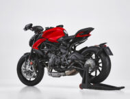MV Agusta Dragster 800 Rosso 2021 30 MV Agusta Dragster 800 Rosso 2021 estudio (7)