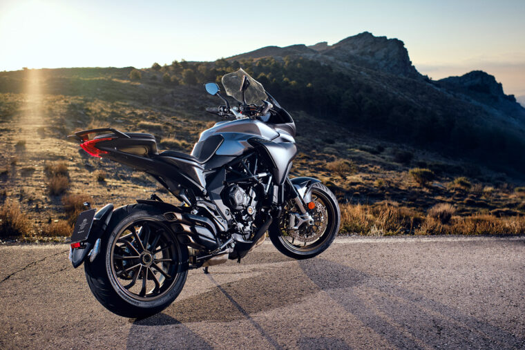 MV-Agusta-Turismo-Veloce-800-Lusso-2021-estaticas (5)