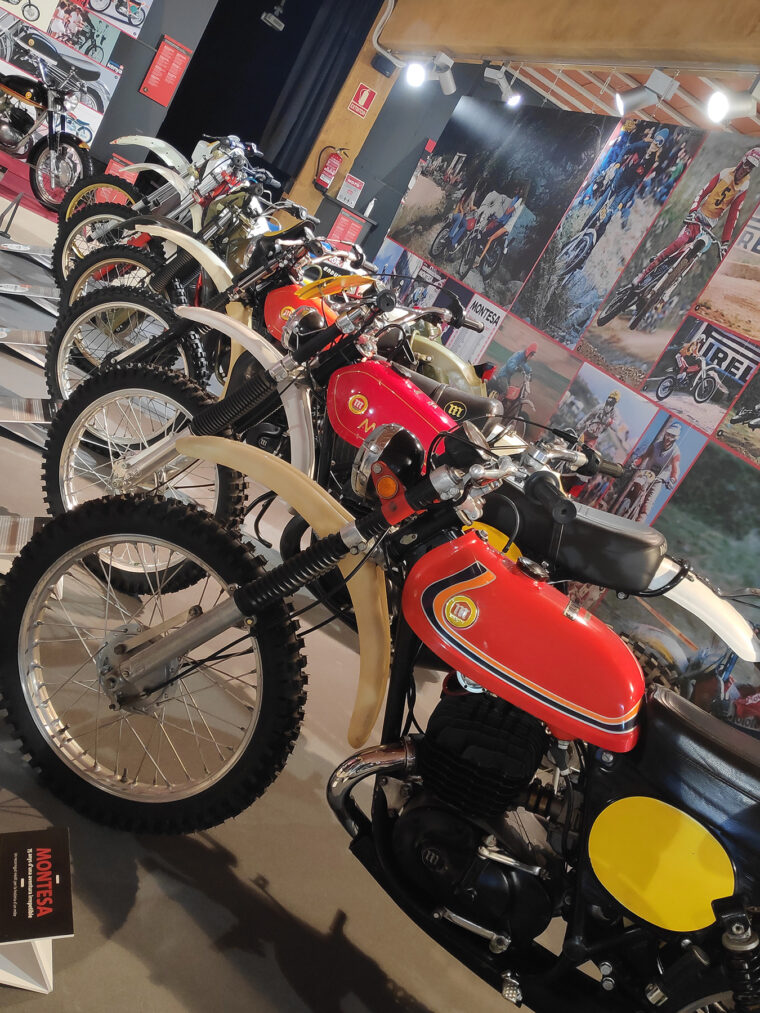 Exposicion-Montesa-75-años-Museu-moto-Basella-33