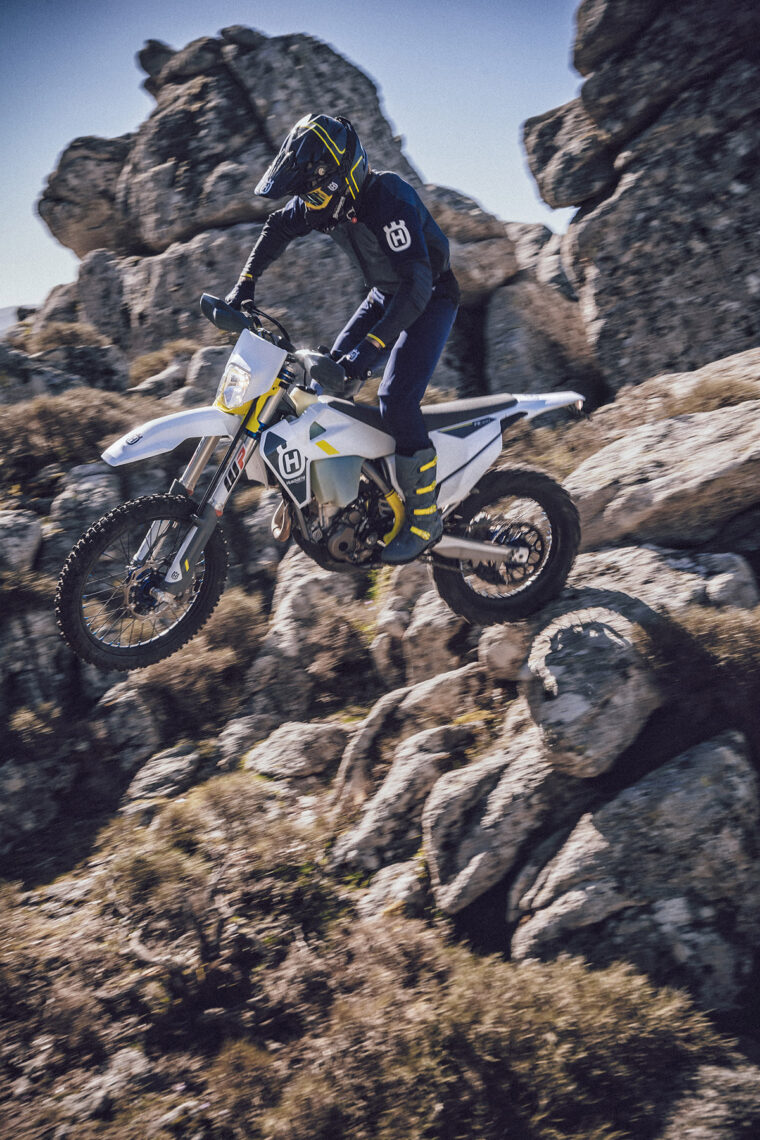 Husqvarna-FE-250-2022 (13)