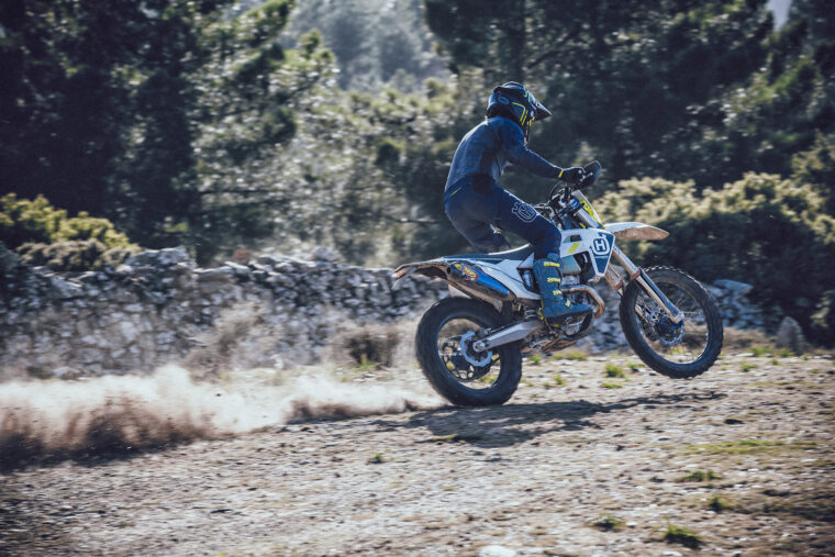 Husqvarna-FE-350-2022-enduro (21)