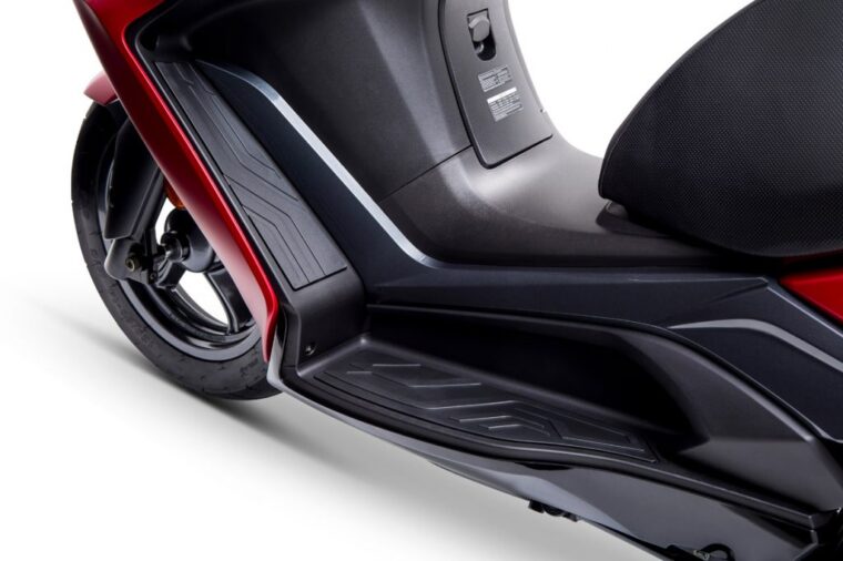 KYMCO-Super-Dink-350-2021 (1)