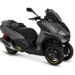 MP3 vs Metropolis: Piaggio gana una demanda en primera instancia contra Peugeot 13 Peugeot Metropolis GT