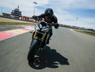 Triumph Speed Triple 1200 RS 2021 prueba circuito 15