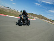 Triumph Speed Triple 1200 RS 2021 prueba circuito 20