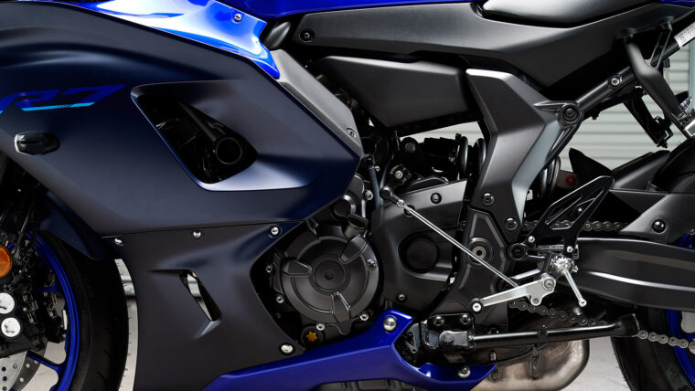 Yamaha-R7-2022 (20)