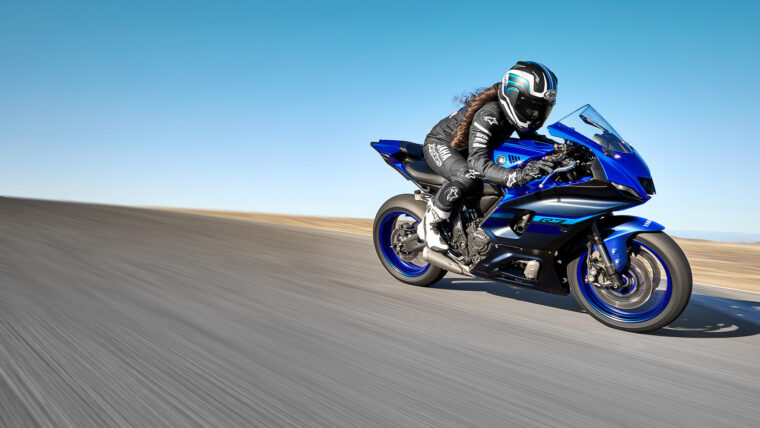 Yamaha-R7-2024- - 17