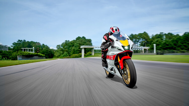 Yamaha-R7-60-Aniversario-2022 (1)