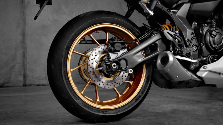 Yamaha-R7-60-Aniversario-2022 (17)