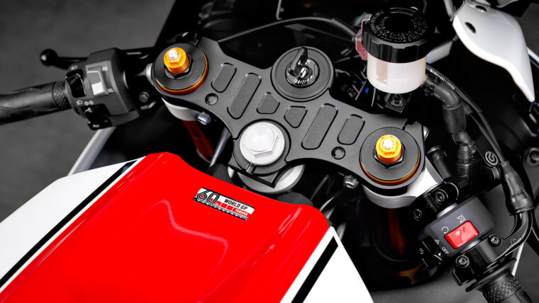 Yamaha-R7-60-Aniversario-2022 (19)