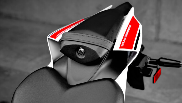 Yamaha-R7-60-Aniversario-2022 (24)