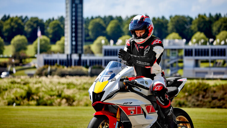 Yamaha R7 2024 78 Yamaha R7 60 Aniversario 2022 (29)