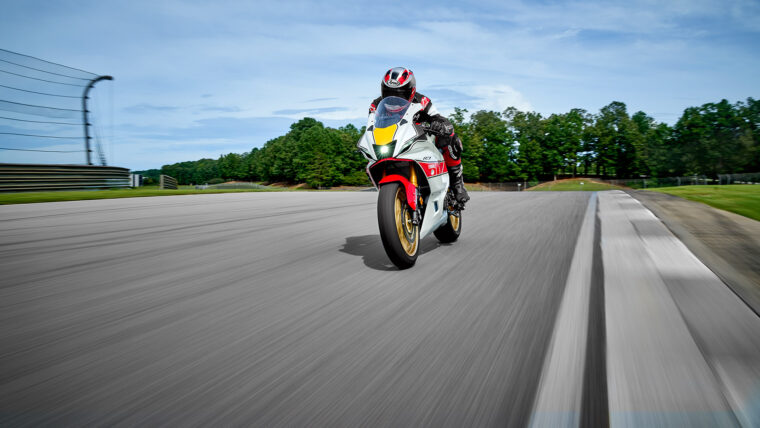 Yamaha-R7-60-Aniversario-2022 (5)