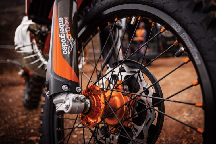 KTM-300-EXC-TPI-Erzbergrodeo-2022 (12)