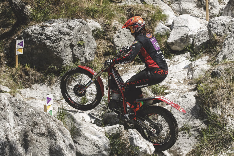 Laia-Sanz-victoria-trial-Italia (6)