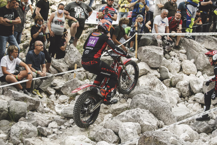 Laia-Sanz-victoria-trial-Italia (8)