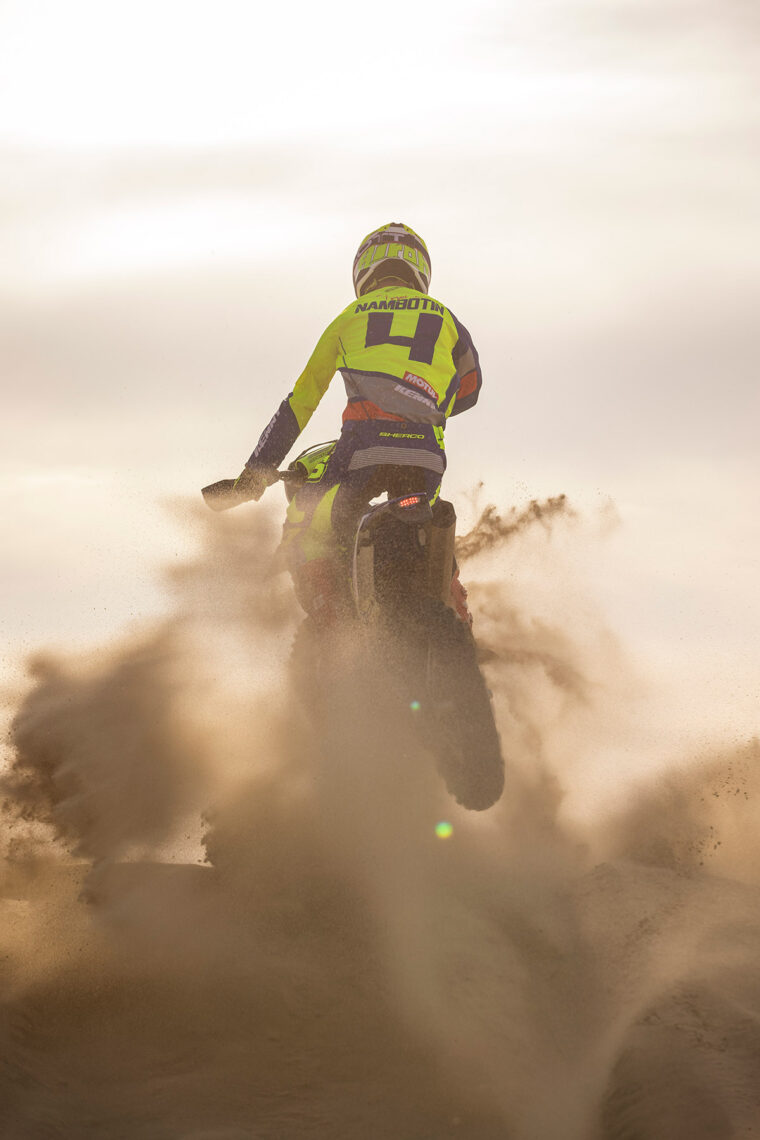 Sherco-300-SE-Factory-2022-enduro-accion (8)