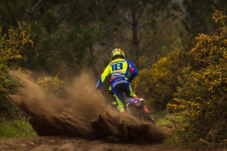 Sherco-300-SEF-Factory-2022-enduro-accion (2)