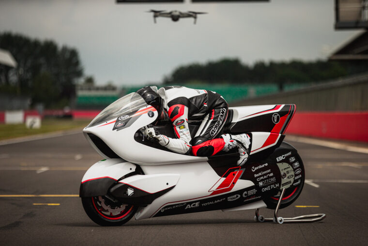 White-Motorcycle-WMC250EV-moto-electrica (48)