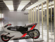 WMC250EV: White Motorcycle desvela su moto eléctrica de récord 35 White Motorcycle WMC250EV moto electrica (78)