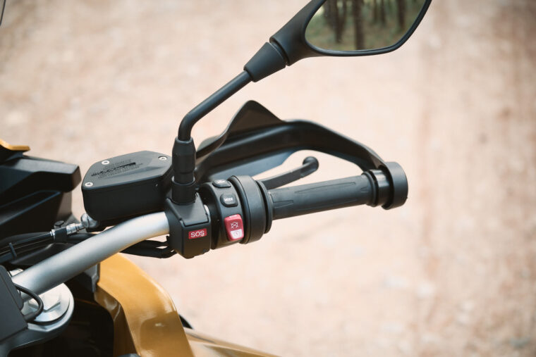 BMW-F-900-XR-2021-detalles-26