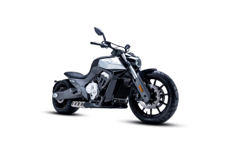 Benda-LFC-700-2022 (3)