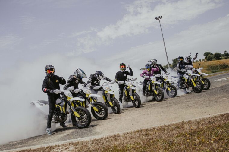 Husqvarna-701-Supermoto-Ride-Out-Portugal-2021 (8)