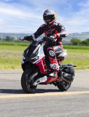 Italjet Dragster 2022, ¡ya disponible en España! 6 Italjet Dragster Andrea Dovizioso 5