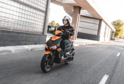 Top 10. Los mejores scooter 125 por menos de 2.500 euros 16 MITT 125 XRS 2022 (9)