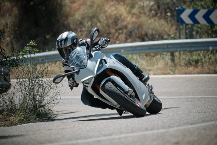 Prueba-Ducati-Supersport-950-S-2021-15