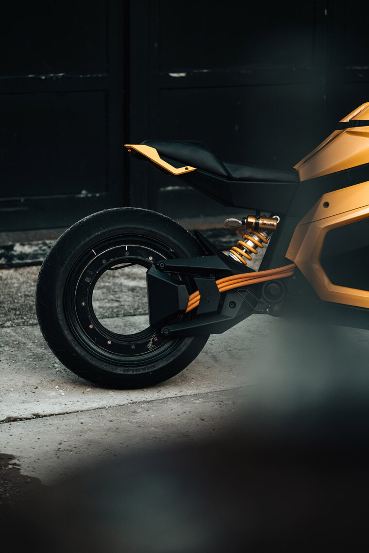 Verge-TS-estaticas-moto-electrica (12)