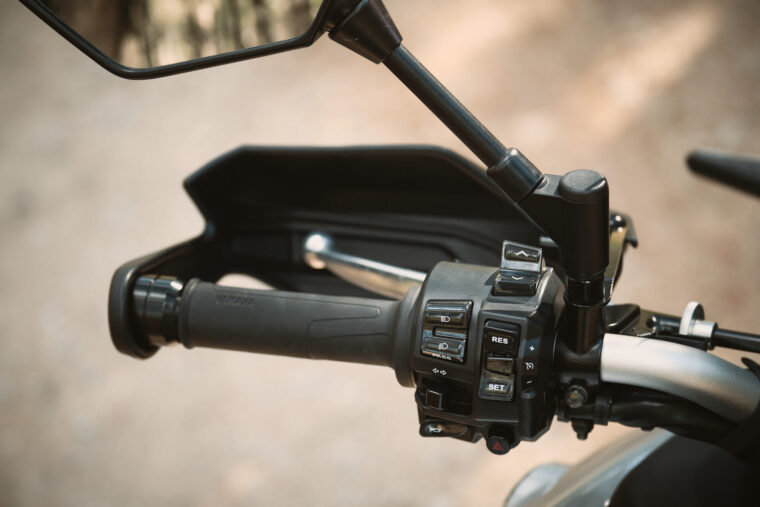 Yamaha-Tracer-9-GT-2021-detalles-17