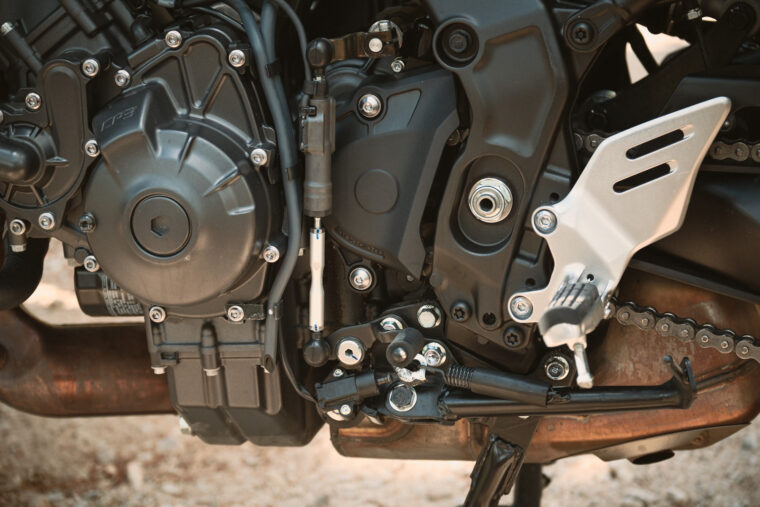 Yamaha-Tracer-9-GT-2021-detalles-21