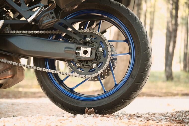 Yamaha-Tracer-9-GT-2021-detalles-22