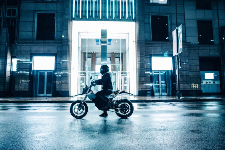 Zero-FXE-2022-moto-electrica (42)