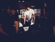 Royal Enfield celebra su 120º aniversario junto a Belstaff con una colección de ropa especial 15 Royal Enfield Belstaff (1)