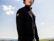 Royal Enfield celebra su 120º aniversario junto a Belstaff con una colección de ropa especial 20 Royal Enfield Belstaff (12)