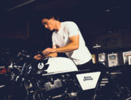 Royal Enfield celebra su 120º aniversario junto a Belstaff con una colección de ropa especial 17 Royal Enfield Belstaff (4)