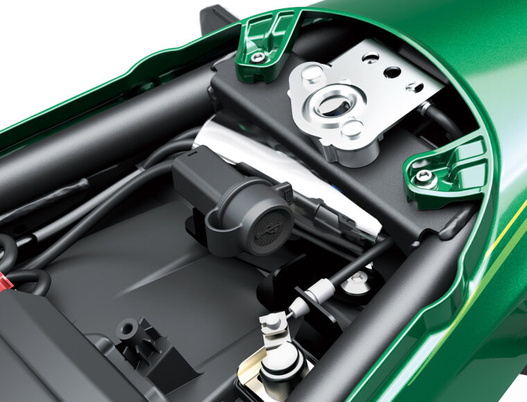 Kawasaki-Z650RS-2022 (43)