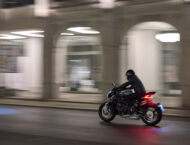 MV Agusta Brutale 1000 RS 2022 accion (14)