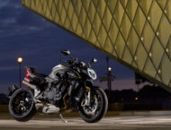 MV Agusta Brutale 1000 RS 2022 ambiente (17)