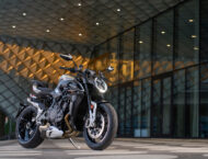 MV Agusta Brutale 1000 RS 2022 ambiente (7)