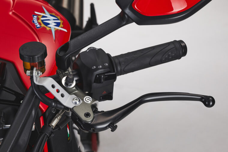 MV-Agusta-Brutale-1000-RS-2022-detalles (16)