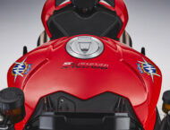 MV Agusta Brutale 1000 RS 2022 detalles (21)