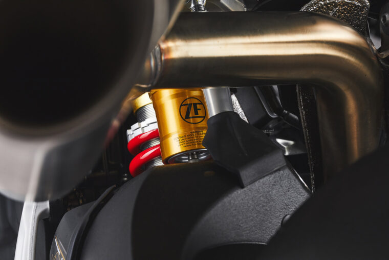 MV-Agusta-Brutale-1000-RS-2022-detalles (29)