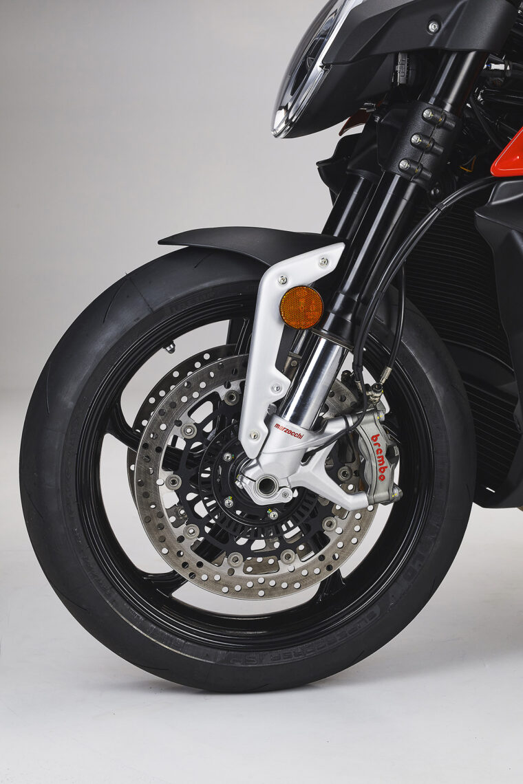 MV-Agusta-Brutale-1000-RS-2022-detalles (37)