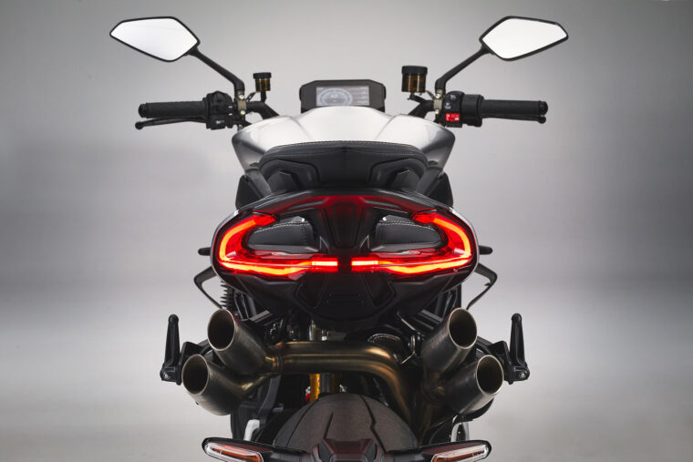 MV-Agusta-Brutale-1000-RS-2022-detalles (50)