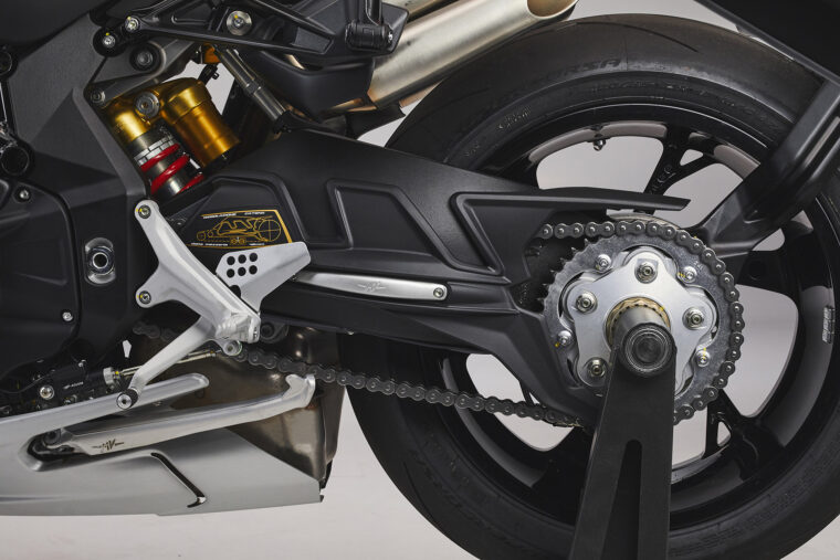 MV-Agusta-Brutale-1000-RS-2022-detalles (52)