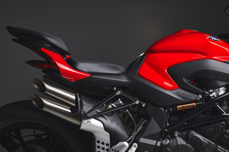 MV-Agusta-Brutale-1000-RS-2022-detalles (7)