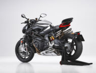 MV Agusta Brutale 1000 RS 2022 estudio (16)